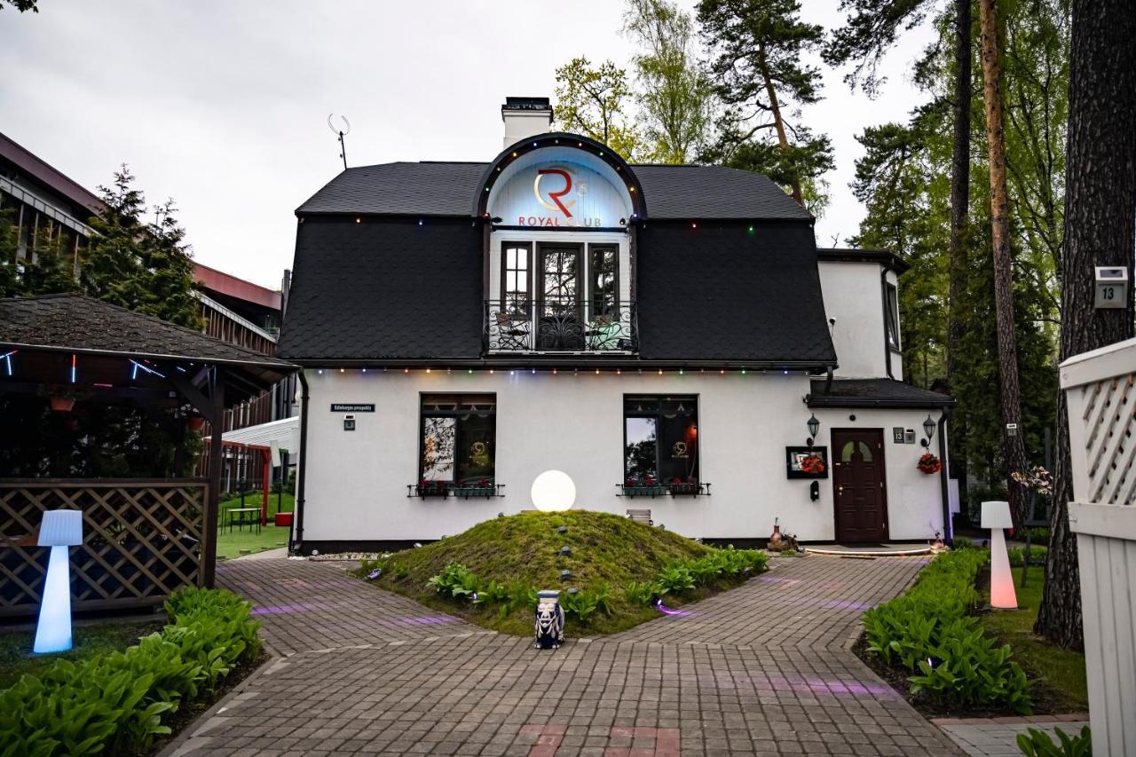Villa Royal Club 13 Jurmala Bagian luar foto